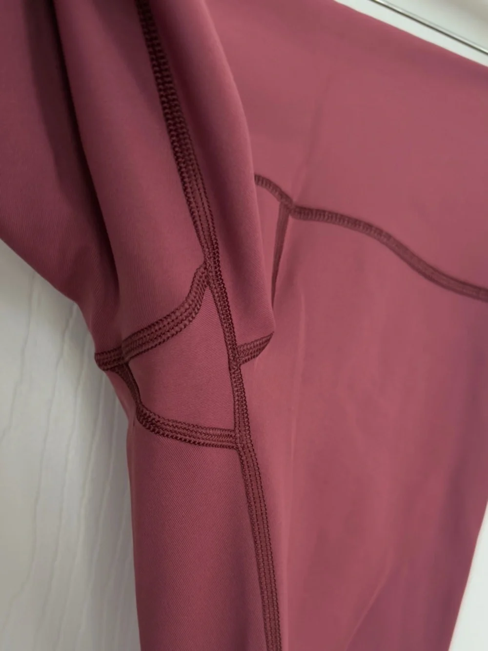 Lululemon Align II High Rise Leggings Size 2 Misty Merlot 25” Buttery Soft - Picture 8 of 11